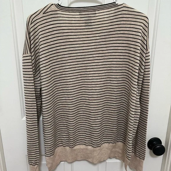 Fifteen Twenty Black and Cream Striped V-Neck Sweater, lightweight, womens XS - Picture 6 of 6